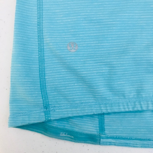 ‘SOLD’ Lululemon | Tank Run Catch Me Tank Tonka - Picture 5 of 6